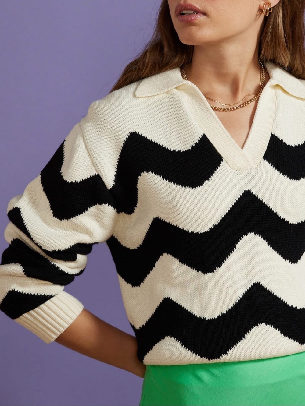Kitri Mono wave chunky V-Neck Sweater with Bold Chevron Stripes - Cream & Black